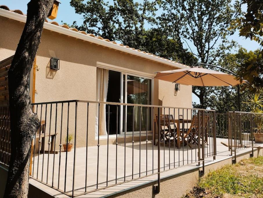 Charmante Maison Avec Jardin Aux Portes Des Gorges De L'Ardeche Saint-Julien-de-Peyrolas Εξωτερικό φωτογραφία